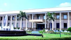 మీ వల్లే కార్యకలాపాలు నిలిపేస్తున్నాం: ఆప్గన్ ఎంబసీ