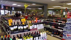 ఊగుడు ఊగుడే... తాగుడు తాగుడే...   ఐదేళ్లకో పండుగ... అదే ఓట్ల సంబరం