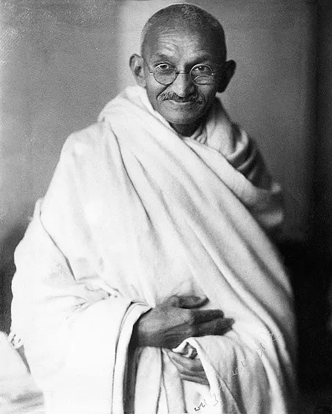 ఇండియాలో అంటరానితనానికీ యూదుల సంక్షోభానికి లంకె.. ఇండియాలో అంటరానితనానికీ యూదుల సంక్షోభానికి లంకె..