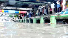 ఆంధ్రాలో మిగ్ జామ్  తుఫాన్ బీభత్సం హెచ్చరిక