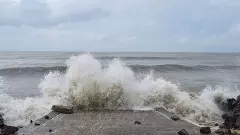 కోస్తాకు తప్పిన భారీ ముప్పు