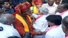 బీజేపీ, బీఆర్‌ఎస్‌.. అలయ్‌..‌బలయ్‌