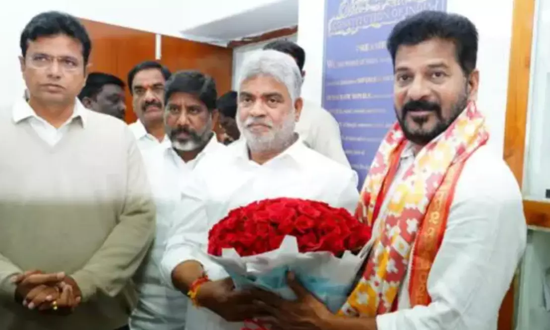 అసెంబ్లీ అధ్యక్ష పీఠంపై తొలి దళితుడు!  మర్పల్లి నుంచి శాసనసభాధిపతి వరకు