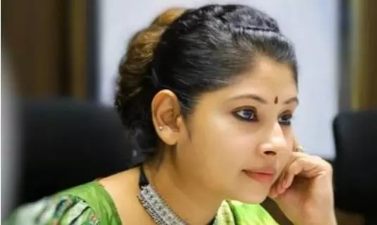 నేనెక్కడికీ వెళ్లడం లేదు