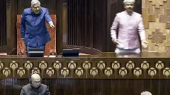 అనుచితంగా ప్రవర్తించారని ఆ ఎంపీ సస్పెండ్