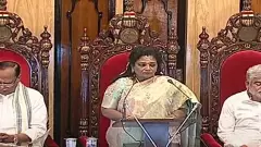 గవర్నర్ ప్రసంగం: కేసీఆర్ పాలనపై పేలిన మాటల తూటాలు