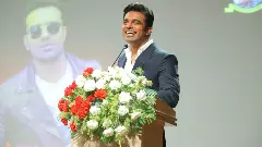 యాక్టింగ్‌ కోసం  ఐఏఎస్‌ కు రాజీనామా చేసిన అధికారి