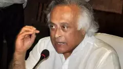 వీవీప్యాట్ స్లిప్పులను ప్రజలకు ఇవ్వండి: జైరాం రమేష్