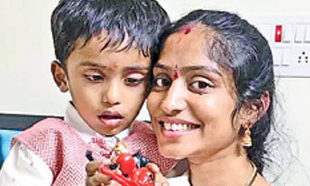 యూట్యూబ్ జ్యోతిషంతో బబిత ప్రాణాలు తీసుకుంది!