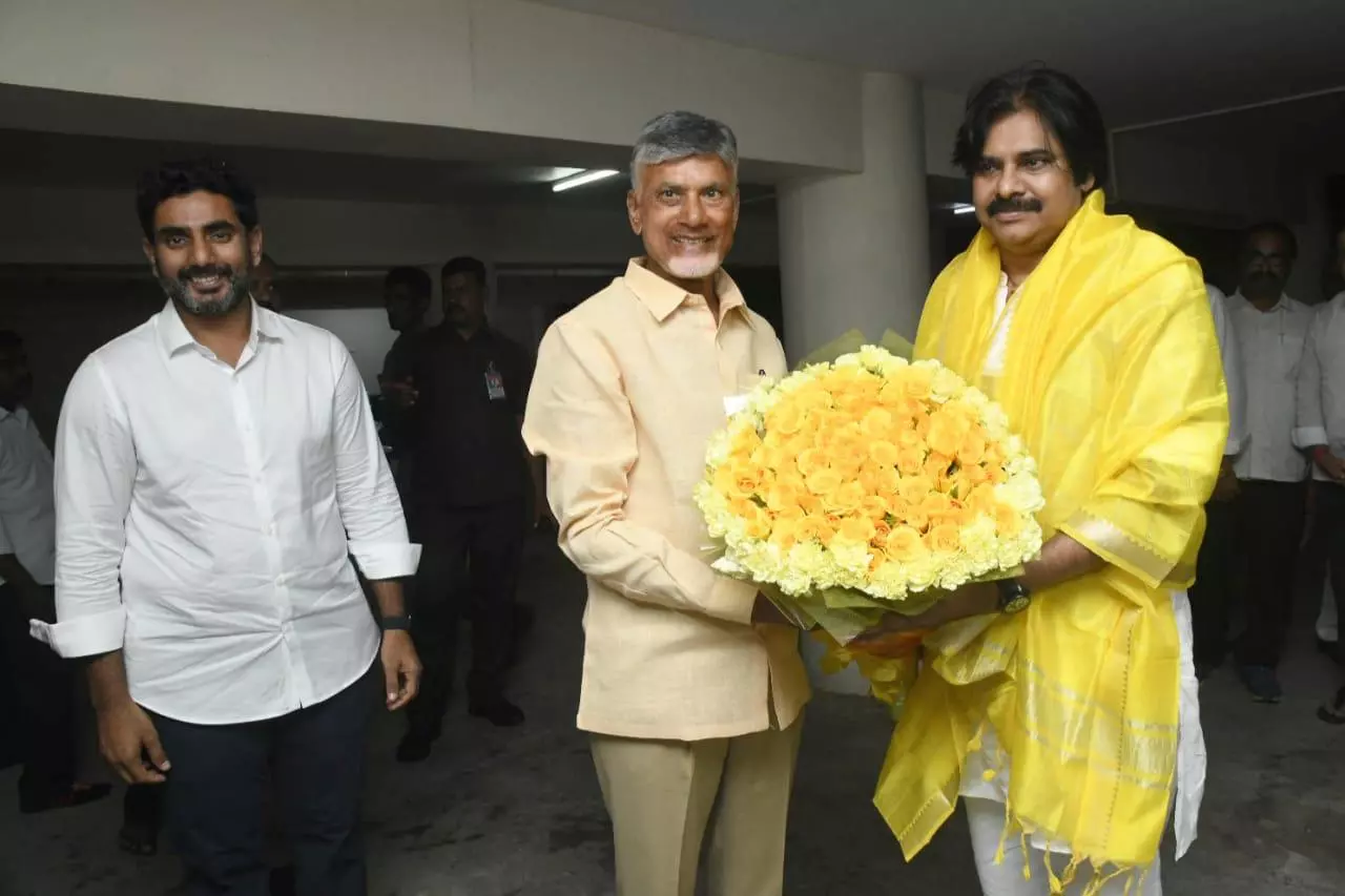 రేపు మందడంలో చంద్రబాబు, పవన్ బోగివేడకలు :విశేషమేమిటో తెలుసా...