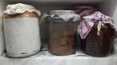 ఆవగాయ అన్నం ఆరగించి వెళ్లిన దొంగల కథ....