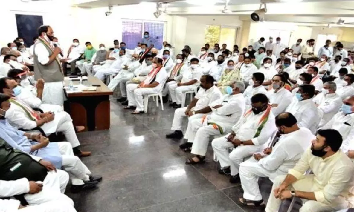 తెలంగాణ కాంగ్రెస్ అభ్యర్థుల జాబితా ఇదే!