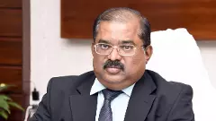 కర్నూలు వైఎస్సార్‌సీపీ అభ్యర్థిగా ఐఏఎస్‌ ఇంతియాజ్‌