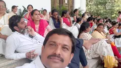 అసలేంటీ ఈ గొడవ.. వారు ఎందుకు ప్రజా భవన్ లో భీష్మించారు