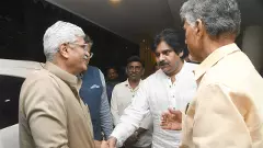 త్యాగాలకు అలవాటు పడ్డ పవన్‌కళ్యాణ్‌