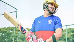 ‘కోహ్లి’ లేకుండానే సెషన్ ప్రారంభించిన ఆర్సీబీ