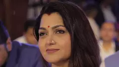 ఖష్బూ నోరు జారింది, బిజెపి ఇరుకున పడింది...