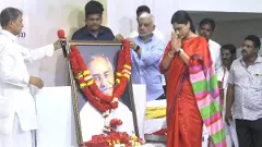 సునీత రెడ్డి పొలిటికల్ ఎంట్రీపై షర్మిల క్లారిటీ