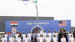 విశాఖలో నేవీ విన్యాసాలు...