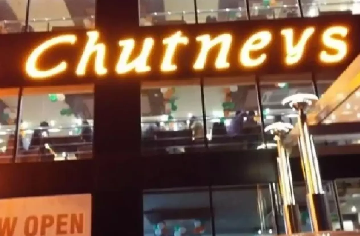 వైఎస్ షర్మిల వియ్యపురాలు హోటల్ చట్నీస్ పై ఐటీ దాడుల కలకలం?