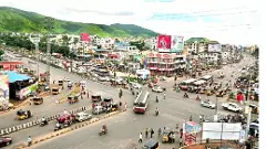 నియోజకవర్గం ఒకటే...జిల్లాలు వేరు...