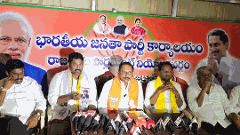 పెద్దిరెడ్డి అక్రమాలకు అడ్డుకట్ట వేస్తా అంటున్న కిరణ్