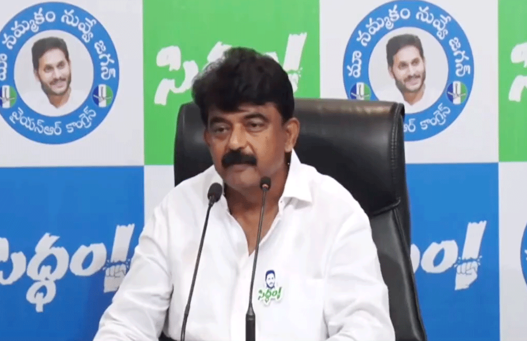 పెన్షన్ల పంపిణీపై చంద్రబాబు నాటకాలు ఆడుతున్నారా!