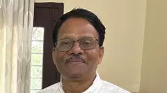 నెల్లూరు పెద్దా రెడ్లపై పోటీకి దిగిన మాజీ ఐఏఎస్‌ అధికారి