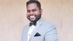 తండ్రి లేడు.. తల్లికి క్యాన్సర్..  అయినా సివిల్స్ లో ఆలిండియా ర్యాంక్