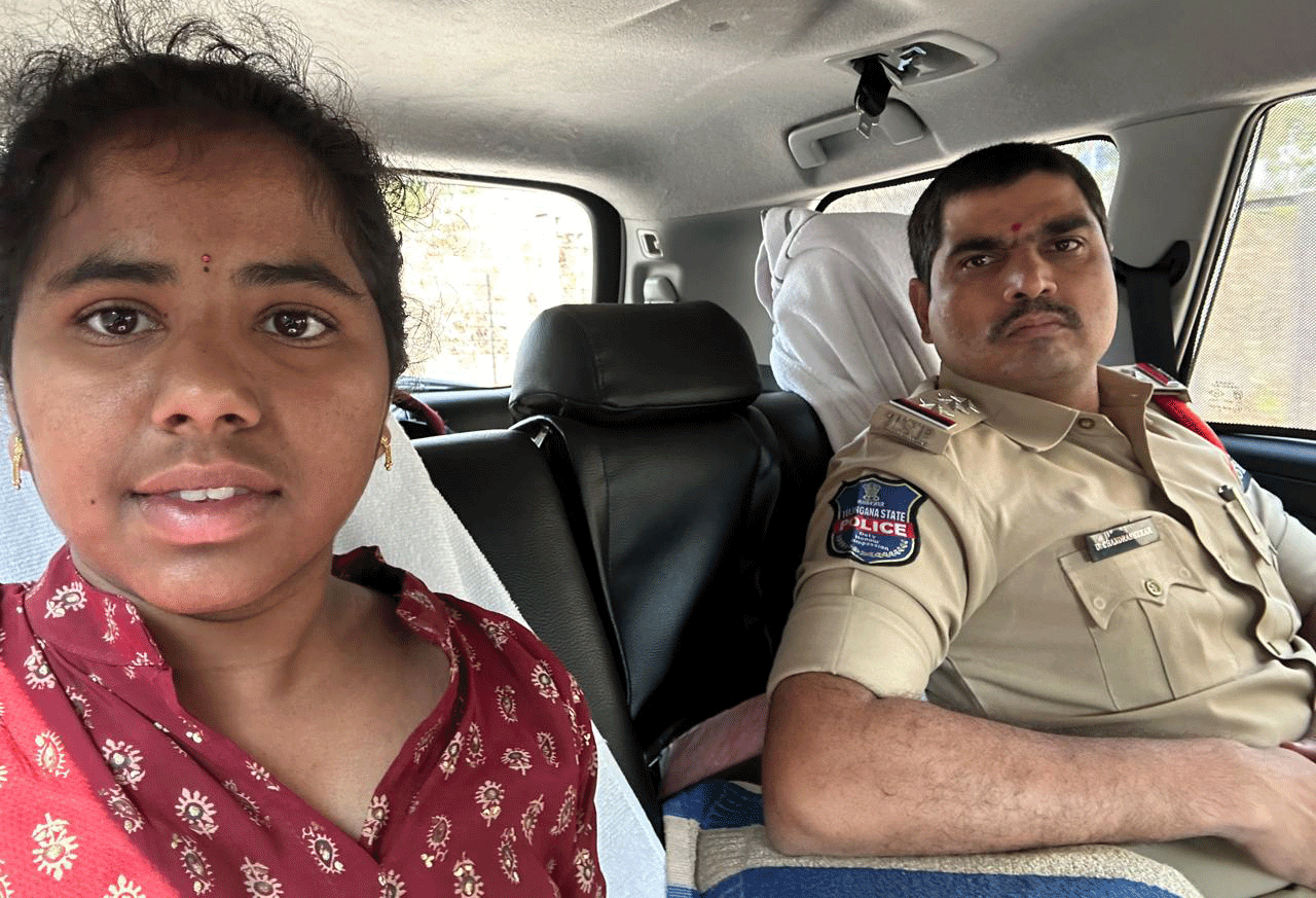 పెద్దమనసు చాటుకున్న పెట్రోలింగ్ పోలీసులు