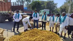 ఈ ఎన్నికల్లో పోటీపై పసుపు రైతుల నిర్ణయమేంటి?