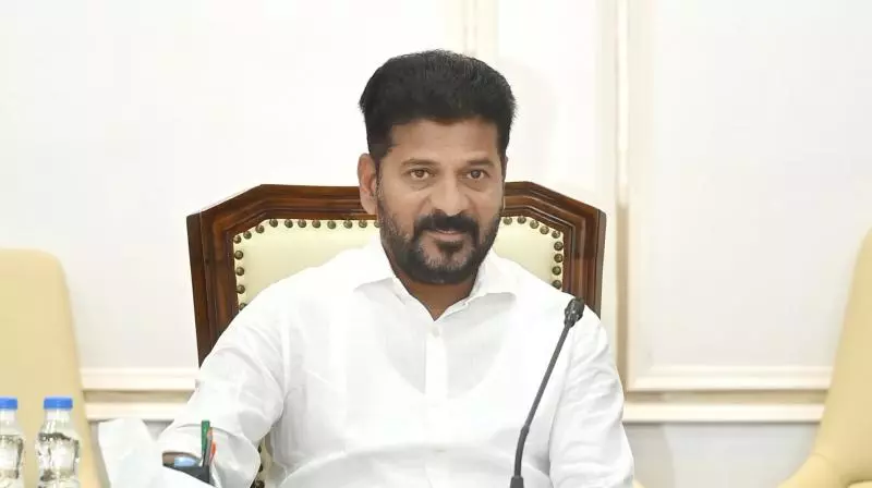 త్వరలో రేవంత్ జిల్లాల పర్యటన... ఎందుకంటే...