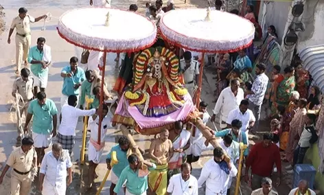 ఒంటిమిట్టలో వైభవంగా కోదండరాముడి చక్రస్నానం