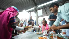 తండా వాసులతో కేసీయార్ ‘చాయ్ పే చర్చా’