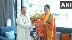 బీజేపీ జాతీయ అధ్యక్షుడు నడ్డాను కలిసిన నటి ..