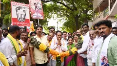 నీడలా వెంటాడుతున్న..  స్థానికత అభ్యంతరం..!