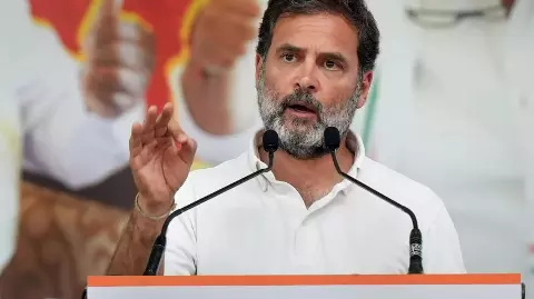 ‘రాహుల్ గాంధీని ఉరితీయాలి’