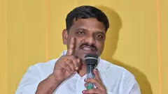 తీన్మార్ కు ఎదురుగాలి మొదలైందా ?