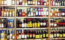 ఎక్సైజ్ శాఖకు మద్యం వ్యాపారుల షాక్