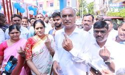 మేధావులు, విద్యావంతులు పోలింగ్ లో పాల్గొనాలి -హరీష్ రావు మేధావులు, విద్యావంతులు పోలింగ్ లో పాల్గొనాలి -హరీష్ రావు