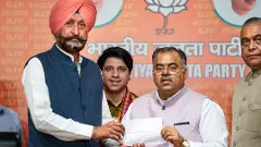 ఎన్నికల వేళ ‘ఆప్’ కు మరో ఎదురుదెబ్బ