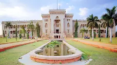 యూనివర్సిటీలకు ఇన్చార్జిలను ఎందుకు వేయాల్సొచ్చింది ?