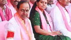 హైదరాబాద్ లో తండ్రి, ఢిల్లీలో కూతురు హల్ చల్...