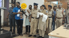 చిన్నపిల్లల విక్రయానికి చైన్ సిస్టమ్