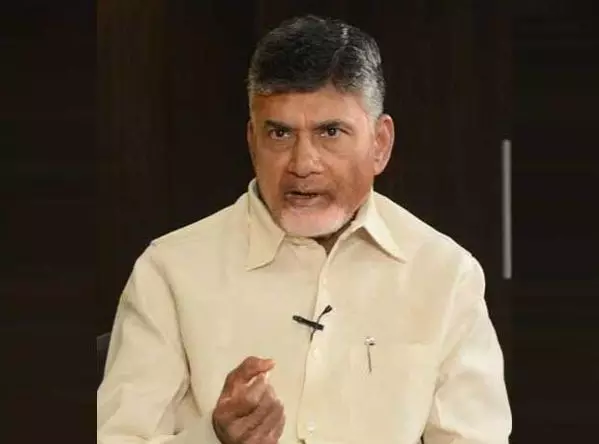 విద్యాకానుకపై బాబు ఫోకస్.. సరైన చర్యలు తీసుకోవాలంటూ..