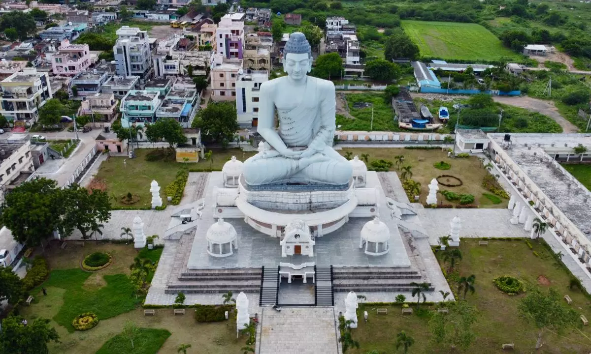 అమరావతి బాట పట్టిన కేంద్ర సంస్థలు..