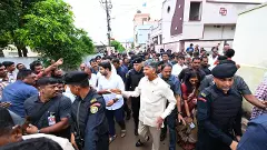 పెన్షన్‌లు ఇస్తే పండగవుతుందా..?