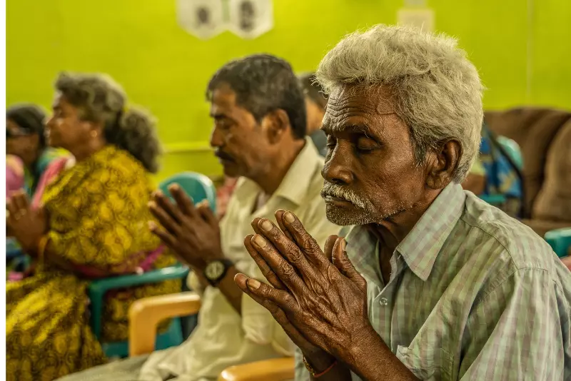 వృద్ధాప్యం ఇంత ఇంత భారమౌతున్నదేమిటి?