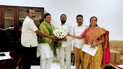 మరోసారి తెరపైకి వీఆర్వోల రద్దు అంశం..