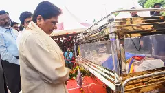 ‘ఆర్మ్‌స్ట్రాంగ్ హత్య కేసును సీబీఐకి అప్పగించండి ’